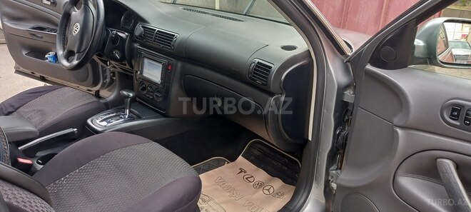 Volkswagen Passat 2001, 283,000 km - 1.8 l - Bakı
