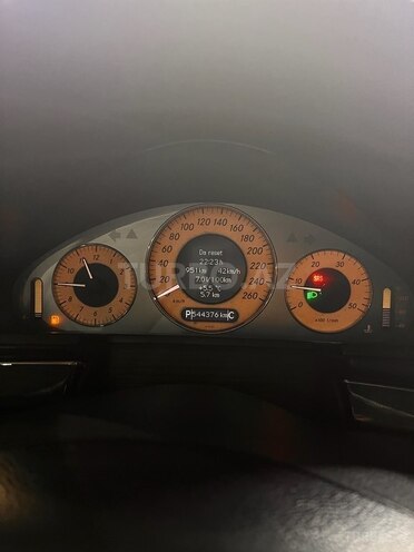 Mercedes E 220 d 2004, 544,000 km - 2.2 l - Bakı