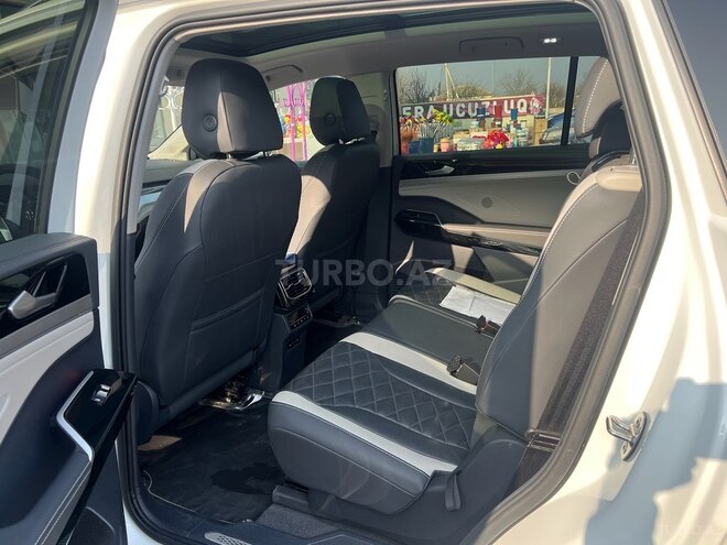 Volkswagen ID.6 Crozz 2023, 22,000 km - 0.0 л - Yevlax