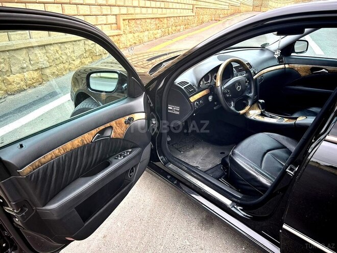 Mercedes E 220 d-10