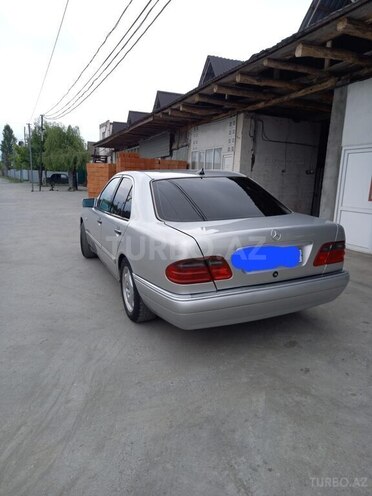 Mercedes E 230 1995, 269,853 km - 2.3 l - Balakən