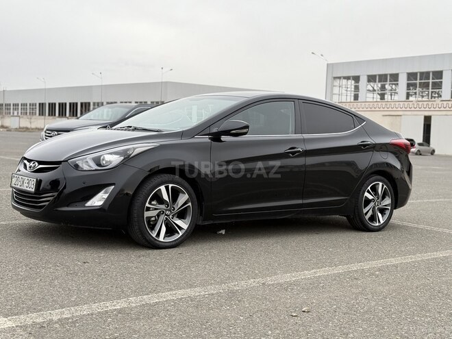 Hyundai Elantra-5