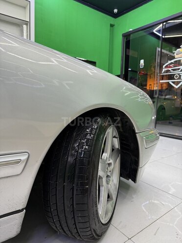 Mercedes E 200 d 1999, 320,000 km - 2.2 l - Bakı