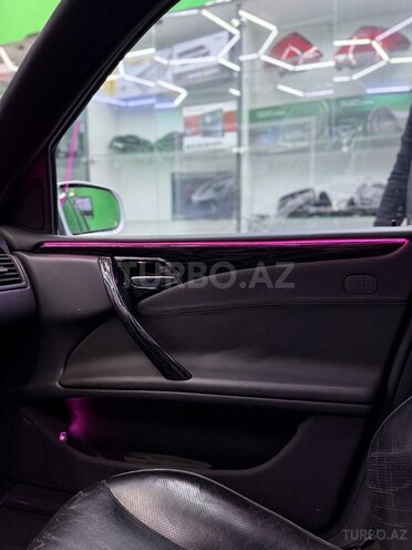 Mercedes E 200 d 1999, 320,000 km - 2.2 l - Bakı