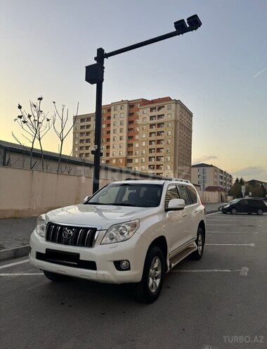 Toyota Land Cruiser Prado 2013, 270,000 km - 2.7 l - Bakı