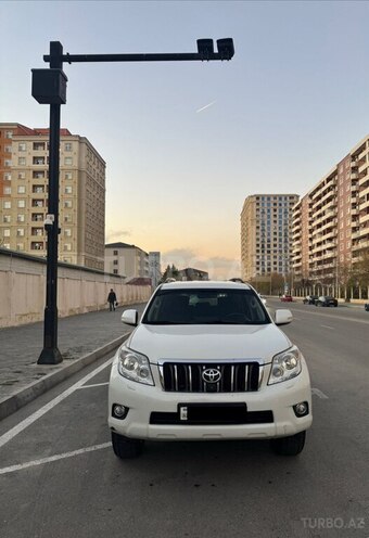 Toyota Land Cruiser Prado 2013, 270,000 km - 2.7 l - Bakı