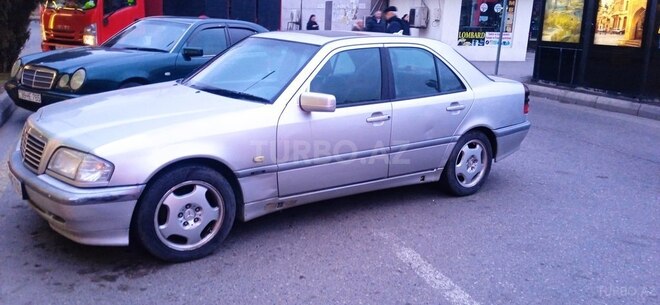 Mercedes C 240 1998, 364,000 km - 2.4 l - Bakı