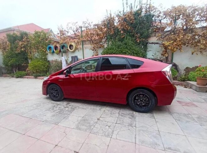 Toyota Prius 2014, 849,900 km - 1.8 л - Bakı