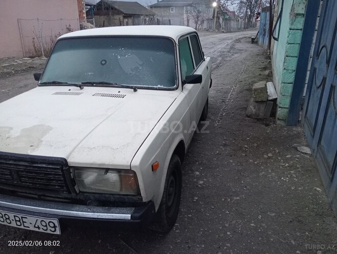 LADA (VAZ) 2107 1996, 70,000 km - 1.5 l - Qusar