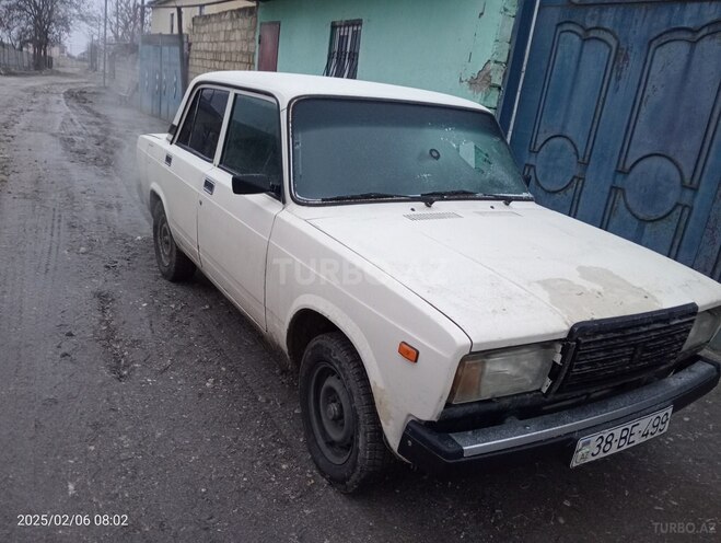 LADA (VAZ) 2107 1996, 70,000 km - 1.5 l - Qusar