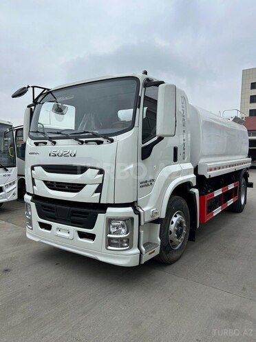 Isuzu Giga-6