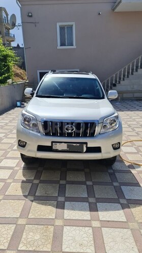 Toyota Land Cruiser Prado 2012, 130,000 km - 2.7 л - Bakı