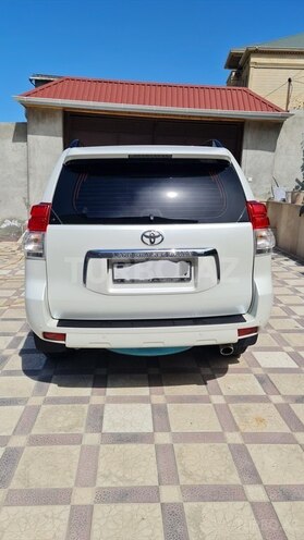 Toyota Land Cruiser Prado 2012, 130,000 km - 2.7 л - Bakı