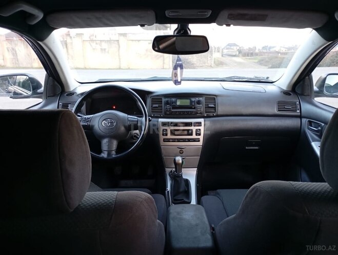 Toyota Corolla 2004, 331,600 km - 1.4 l - Sumqayıt