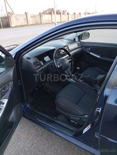 Toyota Corolla 2004, 331,600 km - 1.4 l - Sumqayıt