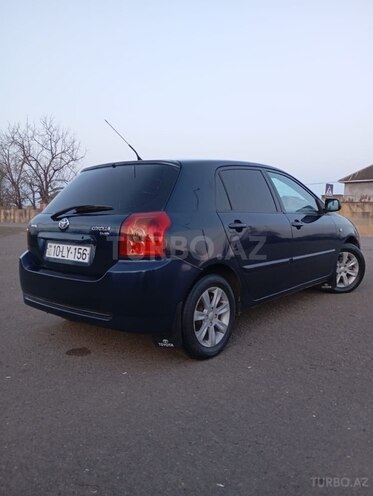 Toyota Corolla 2004, 331,600 km - 1.4 l - Sumqayıt