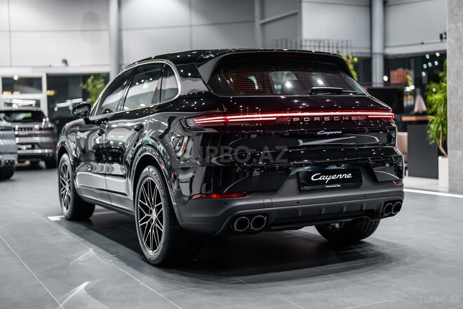 Porsche Cayenne-5