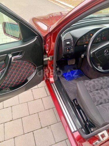 Mercedes C 180 1999, 357,000 km - 1.8 l - Balakən