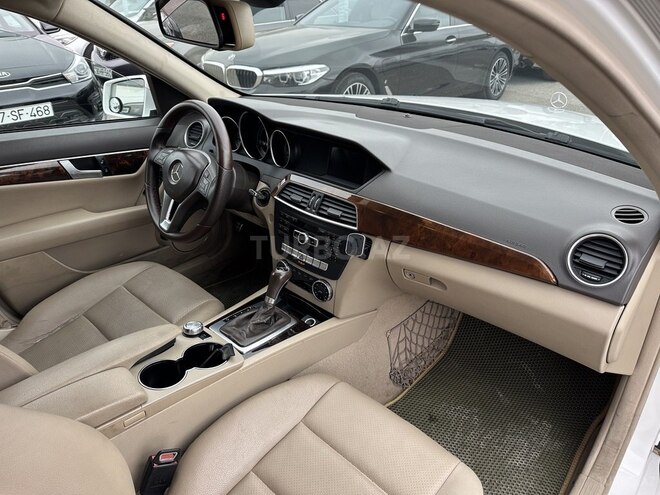 Mercedes C 250 2012, 195,000 km - 1.8 l - Bakı