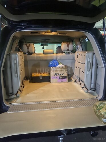 Toyota Land Cruiser-7