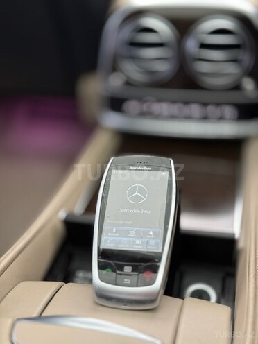 Mercedes S 500-19