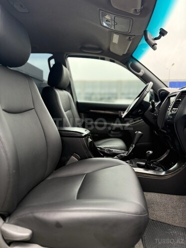 Toyota Land Cruiser Prado-12