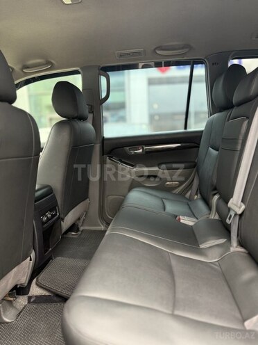 Toyota Land Cruiser Prado-14