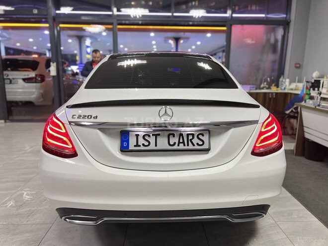 Mercedes C 220 d-7