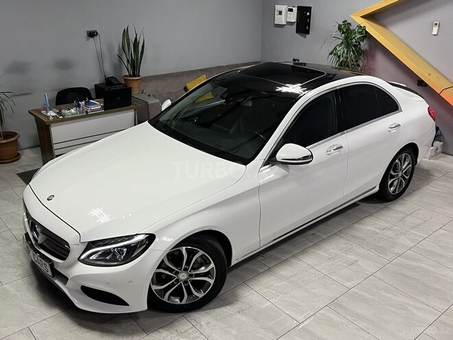 Mercedes C 220 d-6