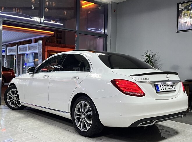 Mercedes C 220 d-9