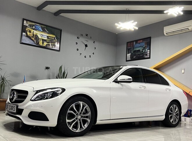 Mercedes C 220 d-3