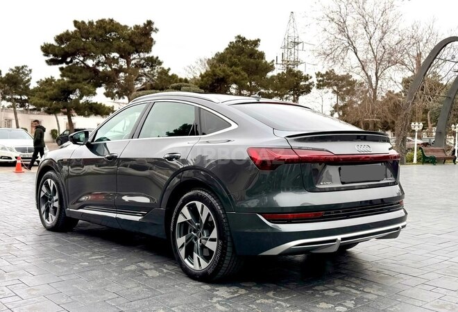 Audi e-tron Sportback 2022, 3,850 km - 0.0 л - Bakı