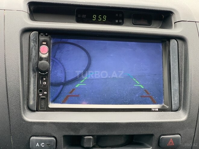 Toyota Hilux 2009, 277,000 km - 2.5 л - Bakı
