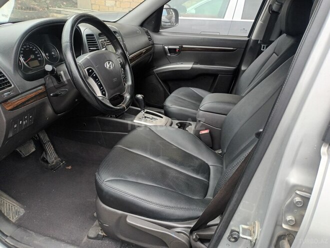 Hyundai Santa Fe-8