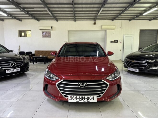 Hyundai Elantra-2
