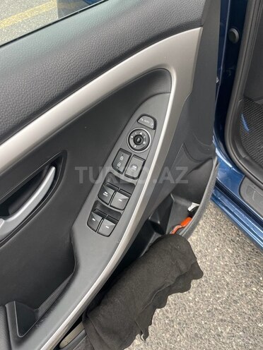 Hyundai i30 2014, 140,000 km - 1.6 л - Bakı