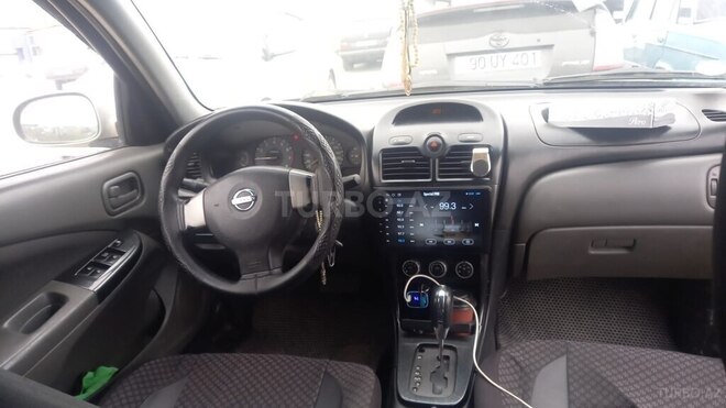 Nissan Sunny 2008, 250,000 km - 1.6 l - Bakı
