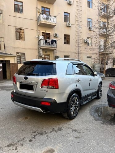 Kia Sorento 2011, 230,000 km - 2.0 l - Bakı