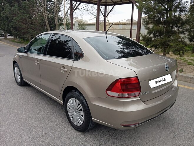 Volkswagen Polo 2018, 107,000 km - 1.6 л - Bakı