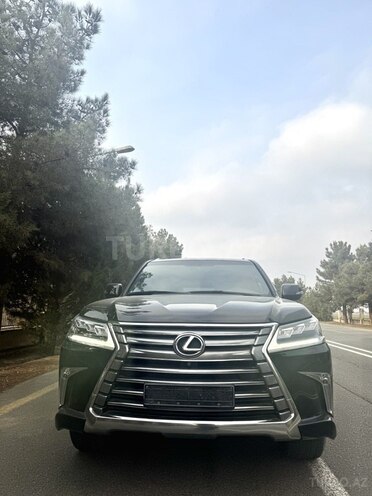 Lexus LX 570 2017, 85,750 km - 5.7 l - Gəncə