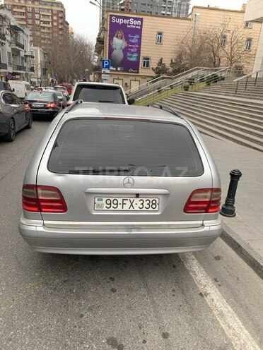 Mercedes E 240 2000, 666,000 km - 2.6 l - Bakı