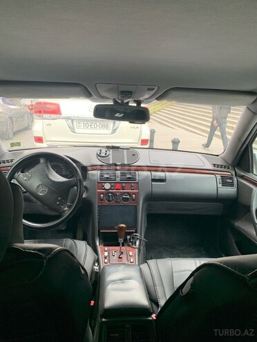 Mercedes E 240 2000, 666,000 km - 2.6 l - Bakı