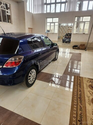 Opel Astra 2009, 211,333 km - 1.4 l - Şəmkir