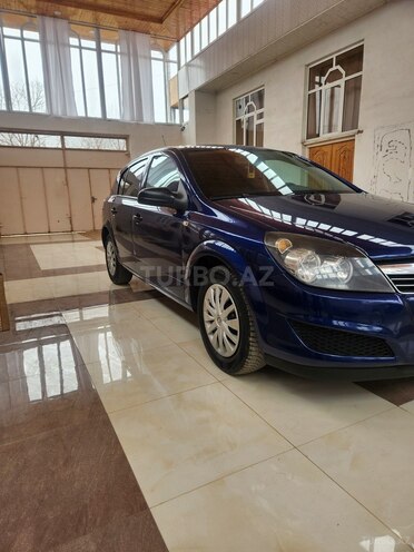 Opel Astra 2009, 211,333 km - 1.4 l - Şəmkir