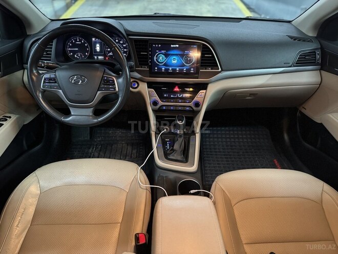 Hyundai Elantra 2017, 93,000 km - 2.0 l - Bakı