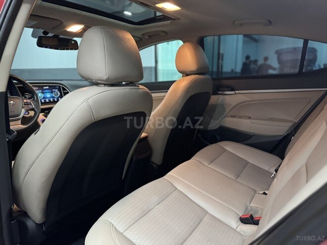 Hyundai Elantra 2017, 93,000 km - 2.0 l - Bakı