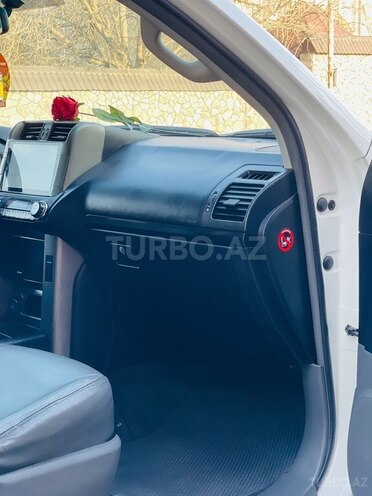 Toyota Land Cruiser Prado 2009, 185,000 km - 2.7 l - Beyləqan