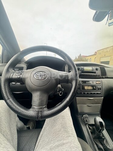Toyota Corolla 2005, 999,000 km - 1.4 l - Bakı