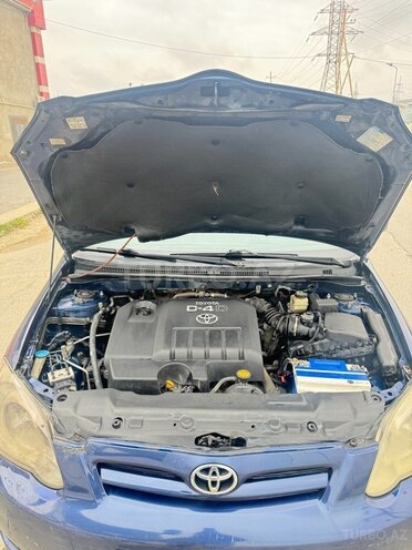 Toyota Corolla 2005, 999,000 km - 1.4 l - Bakı