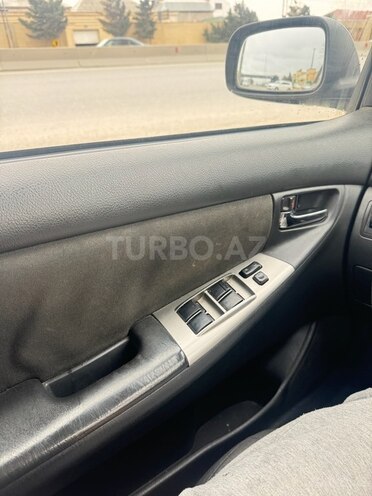 Toyota Corolla 2005, 999,000 km - 1.4 l - Bakı